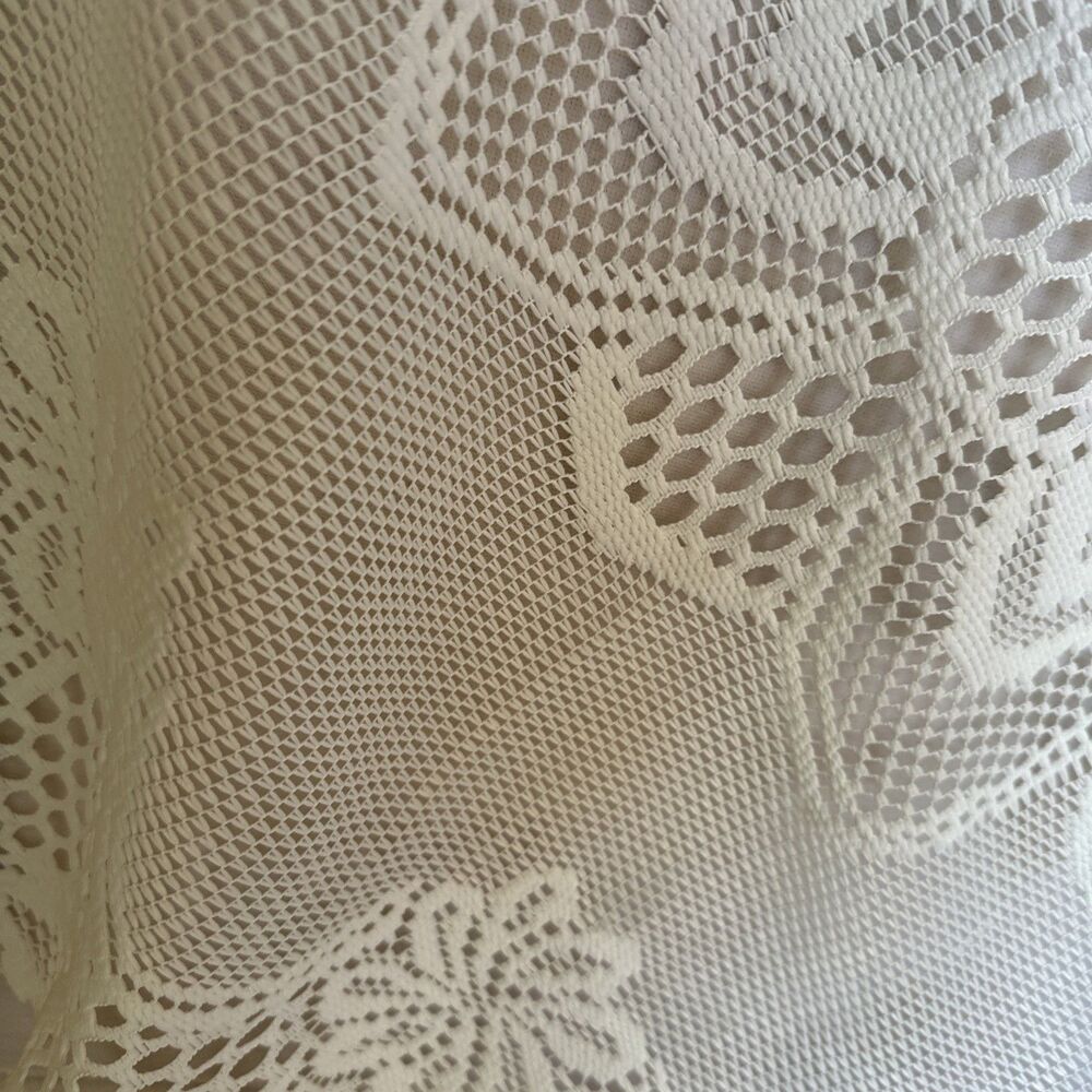 round table cover - Picture 6 of 12